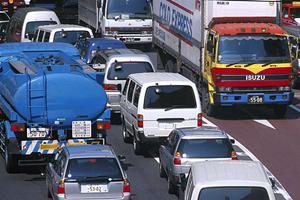 一宮市でオイル交換等を行う車検専門企業